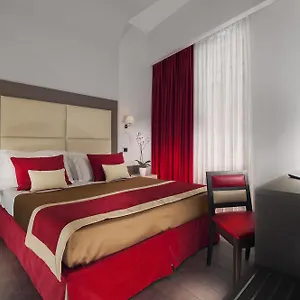 Demetra 4*, Roma Italia